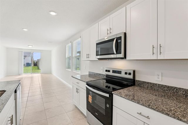 886 SAND SEA PLACE, Haines City, FL 33844