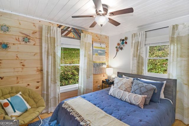 165 Corbin Hill Road, Ellijay, GA 30540