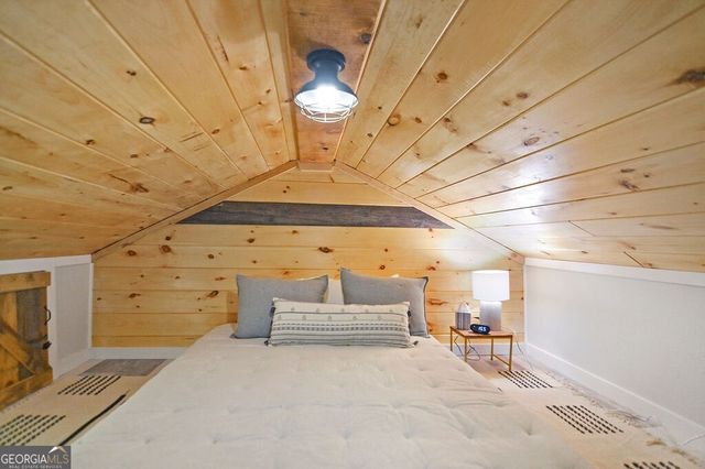 165 Corbin Hill Road, Ellijay, GA 30540