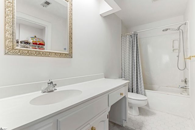 110 Kilkenney Court, Greenville, SC 29615