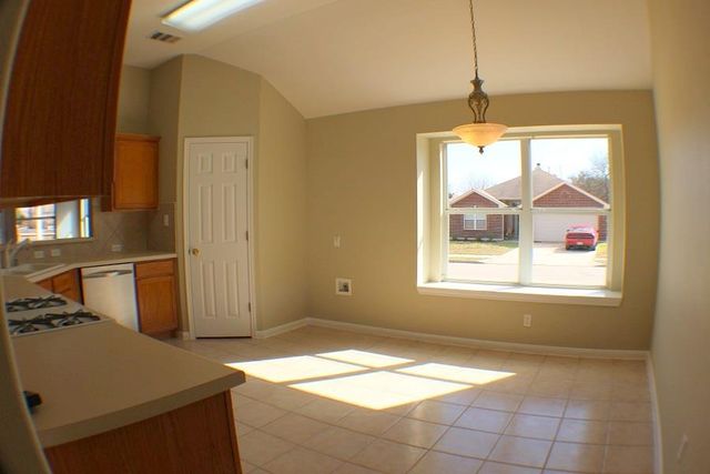 2200 Bakers WAY, Cedar Park, TX 78613