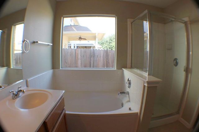 2200 Bakers WAY, Cedar Park, TX 78613