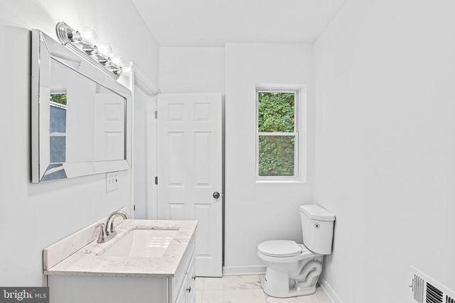 2214 N 6TH STREET, Harrisburg, PA 17110
