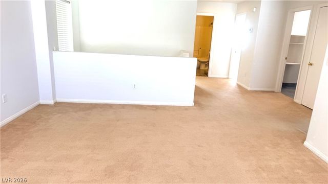 144 Temple Wood Court, Las Vegas, NV 89148