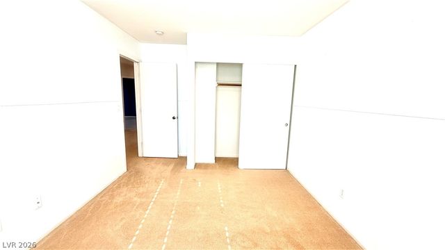 144 Temple Wood Court, Las Vegas, NV 89148