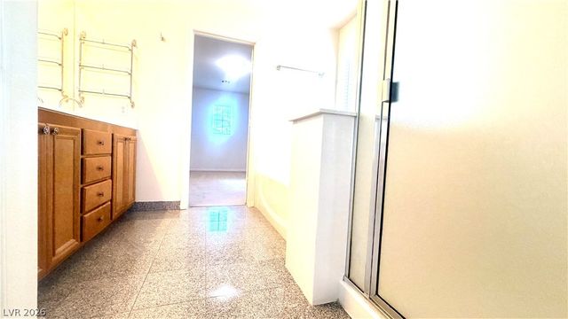 144 Temple Wood Court, Las Vegas, NV 89148