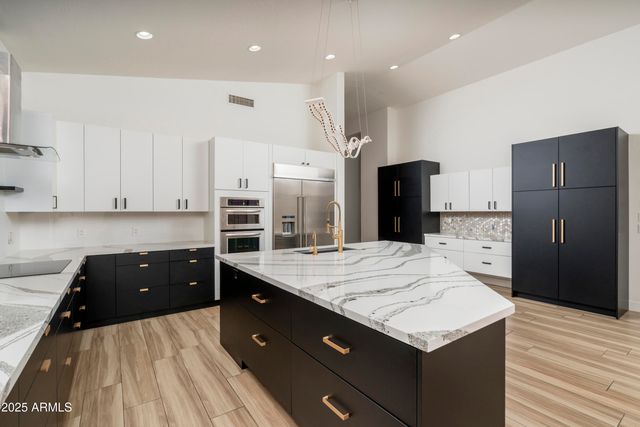 5403 E Cannon Drive, Paradise Valley, AZ 85253