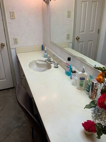 2415 Skyline Drive, Irving, TX 75038