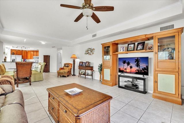 3322 PURPLE MARTIN DRIVE 127, Punta Gorda, FL 33950