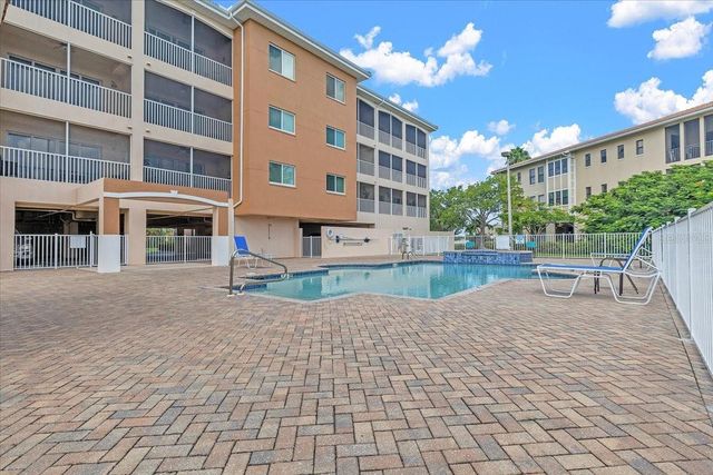 3322 PURPLE MARTIN DRIVE 127, Punta Gorda, FL 33950