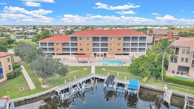 3322 PURPLE MARTIN DRIVE 127, Punta Gorda, FL 33950
