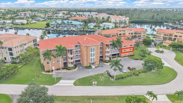 3322 PURPLE MARTIN DRIVE 127, Punta Gorda, FL 33950