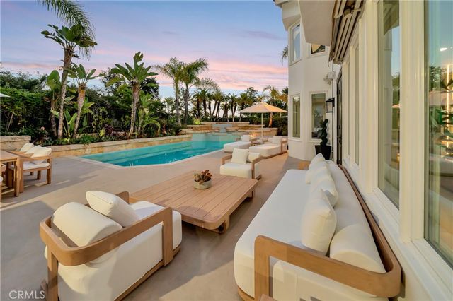 3793 Camino Codorniz, Calabasas, CA 91302