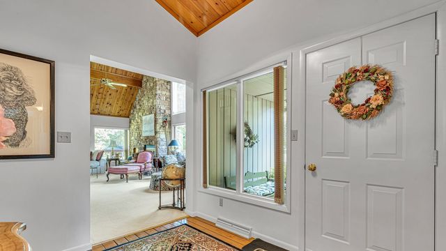 2 Pleasant Grove Drive DRIVE, Patterson Twp, PA 15010