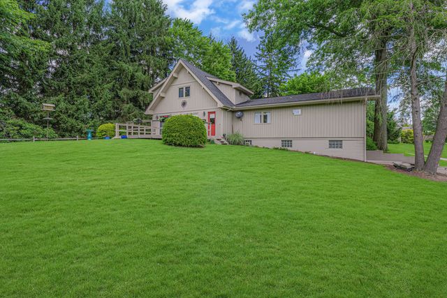2 Pleasant Grove Drive DRIVE, Patterson Twp, PA 15010