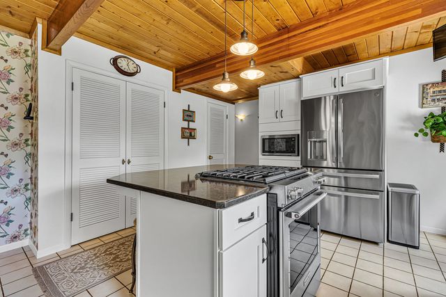 2 Pleasant Grove Drive DRIVE, Patterson Twp, PA 15010