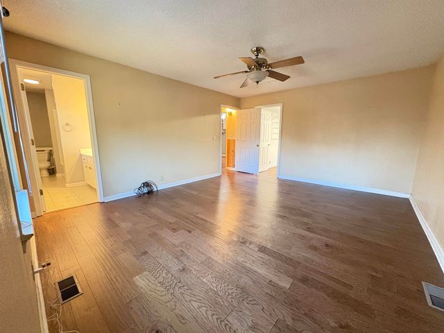 137 Rainbow Drive, Hardy, AR 72542