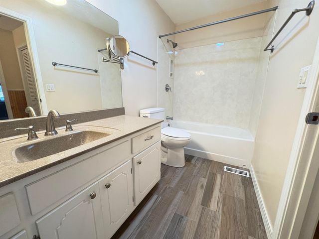 137 Rainbow Drive, Hardy, AR 72542