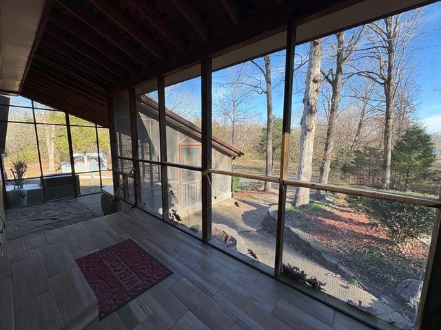 137 Rainbow Drive, Hardy, AR 72542