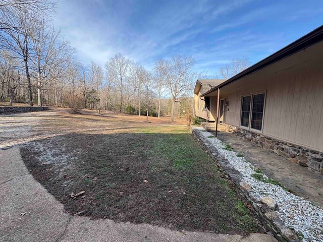 137 Rainbow Drive, Hardy, AR 72542