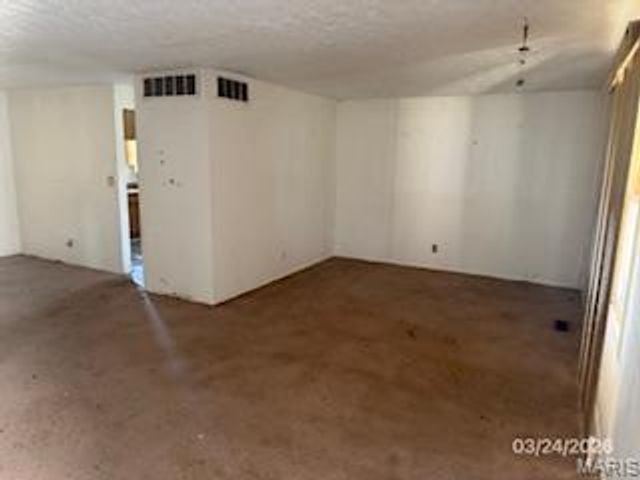 1215 Julie Avenue, Cahokia, IL 62206