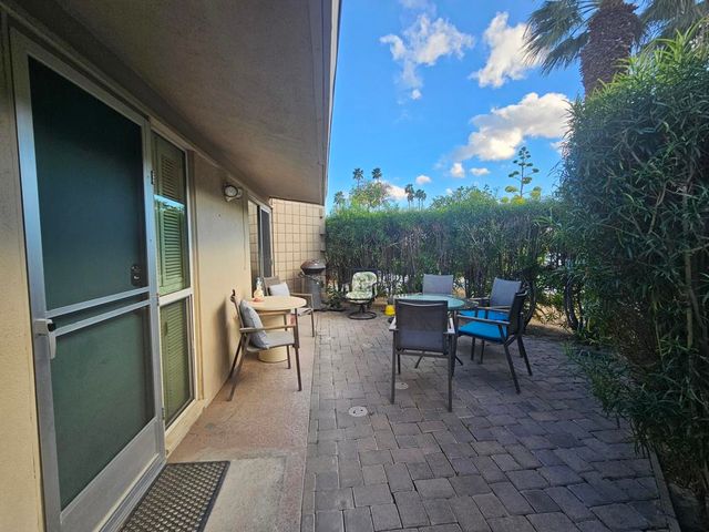 37800 Da Vall Drive 12, Rancho Mirage, CA 92270