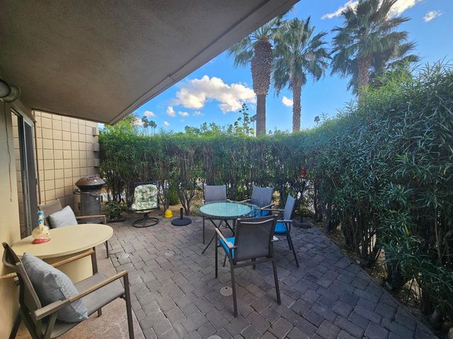 37800 Da Vall Drive 12, Rancho Mirage, CA 92270