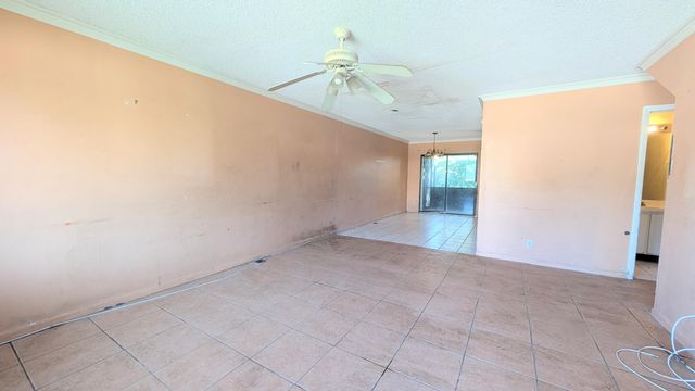 807 Riverside Drive 7, Greenacres, FL 33463