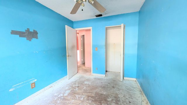 807 Riverside Drive 7, Greenacres, FL 33463