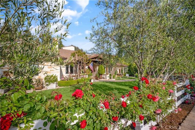5558 Hoback Glen Road, Hidden Hills, CA 91302