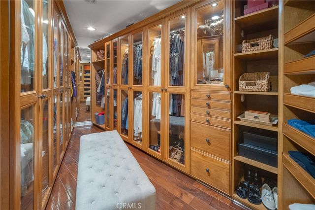 5558 Hoback Glen Road, Hidden Hills, CA 91302