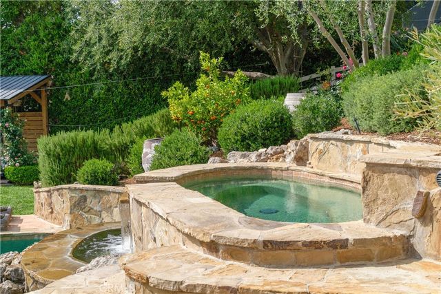 5558 Hoback Glen Road, Hidden Hills, CA 91302