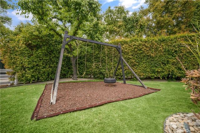 5558 Hoback Glen Road, Hidden Hills, CA 91302