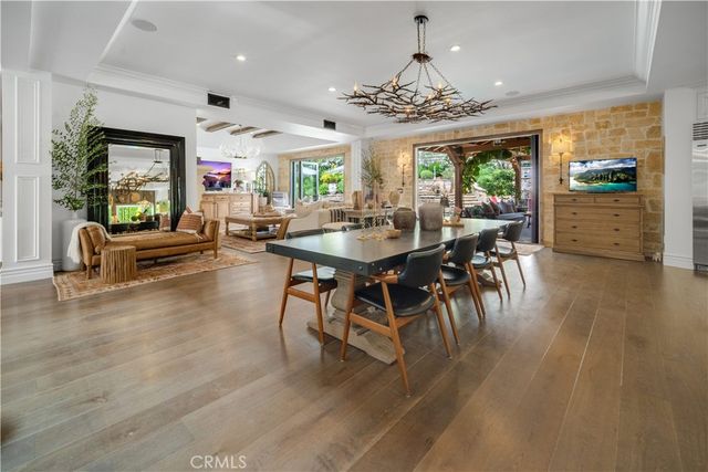 5558 Hoback Glen Road, Hidden Hills, CA 91302