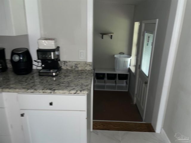 1001 Rue Max St, Pensacola, FL 32507