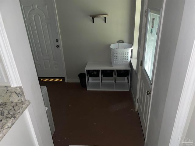 1001 Rue Max St, Pensacola, FL 32507