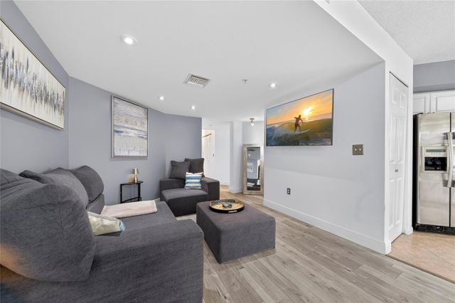 520 SE 5th Avenue 2404, Fort Lauderdale, FL 33301