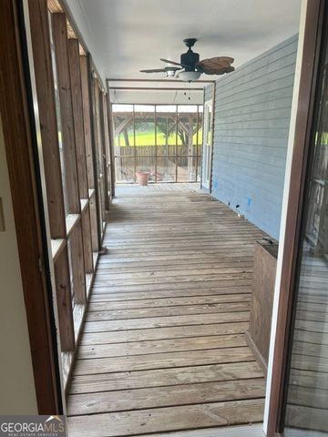 64 Lake Drive, Manchester, GA 31816