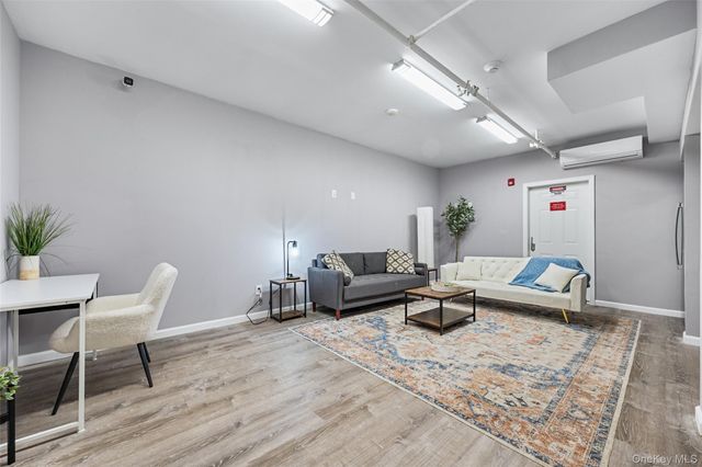 108 N Kensico Avenue 4A, White Plains, NY 10604