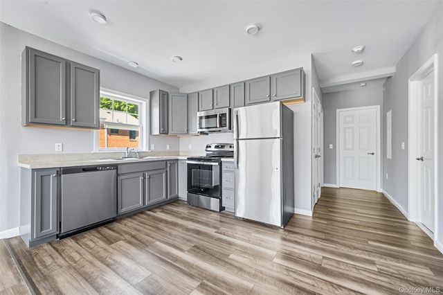 108 N Kensico Avenue 4A, White Plains, NY 10604