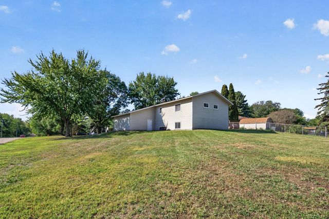 14310 14th Avenue N, Plymouth, MN 55447