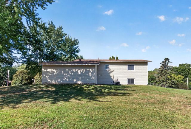 14310 14th Avenue N, Plymouth, MN 55447