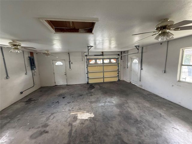 3124 11TH STREET COURT E, Bradenton, FL 34208