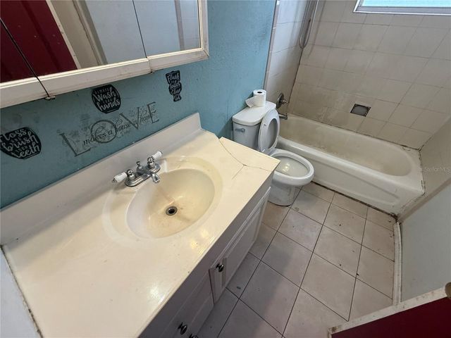 3124 11TH STREET COURT E, Bradenton, FL 34208