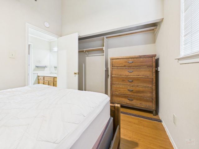 1905 San Gabriel ST 206, Austin, TX 78705