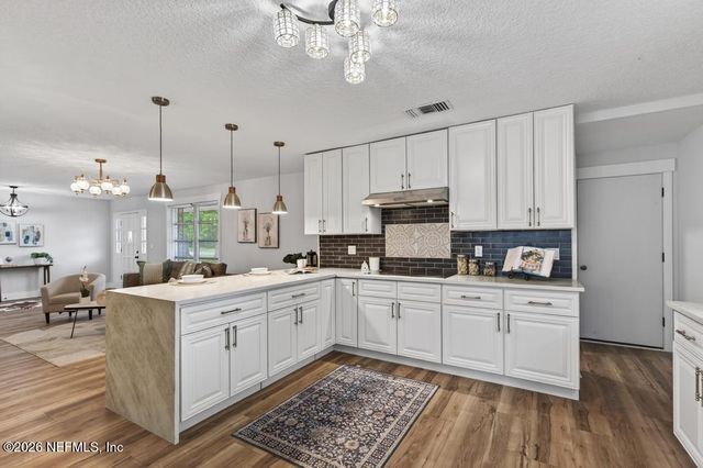 2911 CADIZ Avenue, Jacksonville, FL 32217