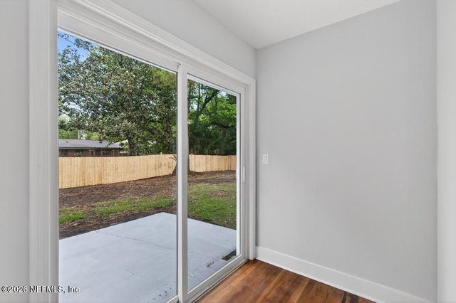 2911 CADIZ Avenue, Jacksonville, FL 32217