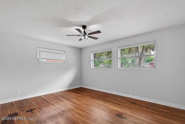 2911 CADIZ Avenue, Jacksonville, FL 32217