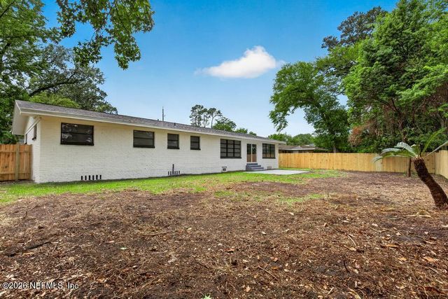 2911 CADIZ Avenue, Jacksonville, FL 32217