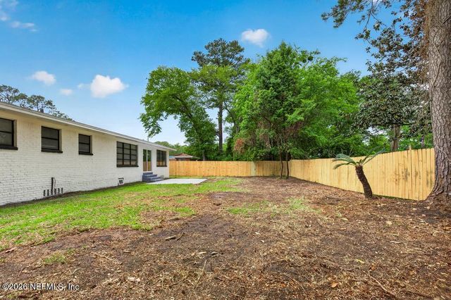 2911 CADIZ Avenue, Jacksonville, FL 32217